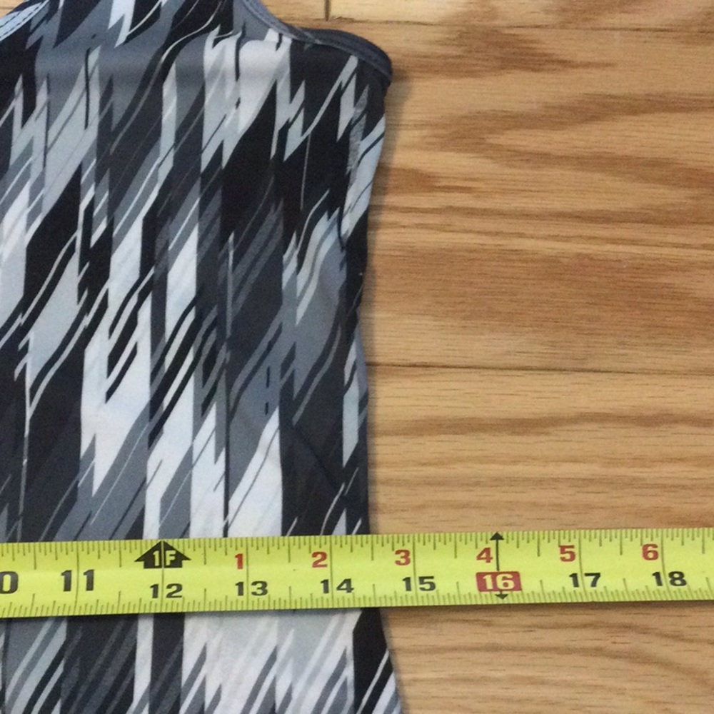 S Xersion gray print racerback tank - Picture 10 of 15
